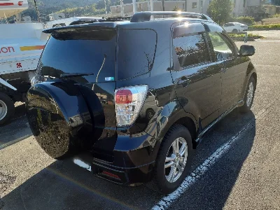 TOYOTA RUSH