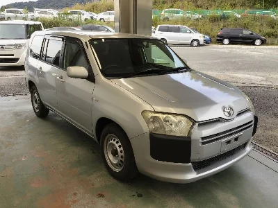 TOYOTA SUCCEED