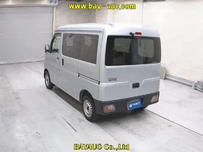 TOYOTA PIXIS VAN