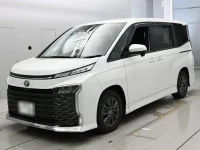Цена авто Toyota Voxy с аукционов Японии, номер кузова MZRA90W, пробег 20 000, оценка 2