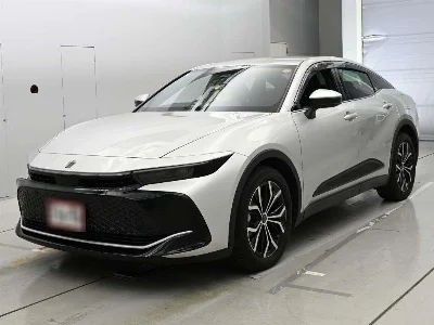 TOYOTA CROWN CROSSOVER