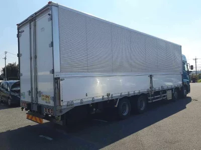 NISSAN DIESEL (UD) QUON