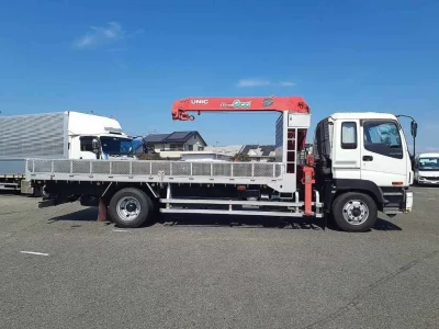 ISUZU GIGA
