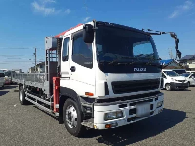 ISUZU GIGA