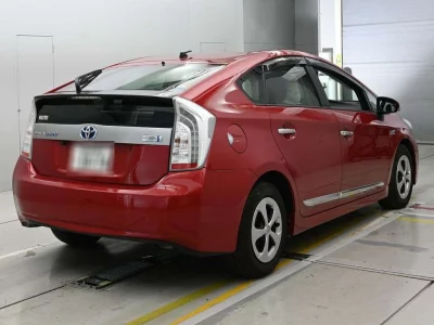 TOYOTA PRIUS PHV