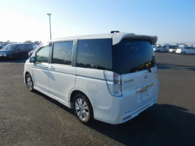 HONDA STEP WAGON