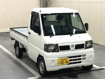 NISSAN CLIPPER TRUCK
