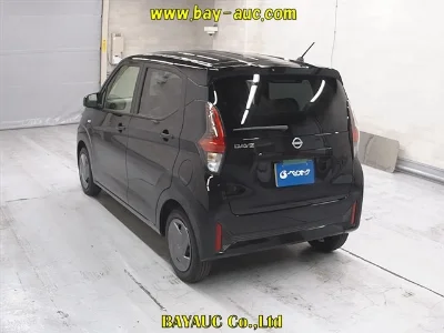 NISSAN DAYZ 2