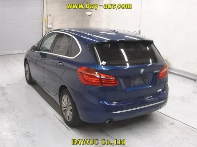 BMW 2 SERIES