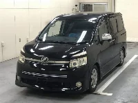Цена авто Toyota Voxy с аукционов Японии, номер кузова ZRR70W, пробег 138 000, оценка 6