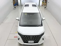 Цена авто Toyota Alphard с аукционов Японии, номер кузова AGH40W, пробег 4 000, оценка 11
