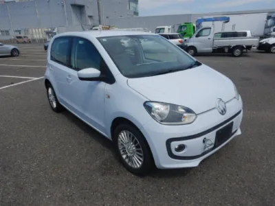VOLKSWAGEN UP!