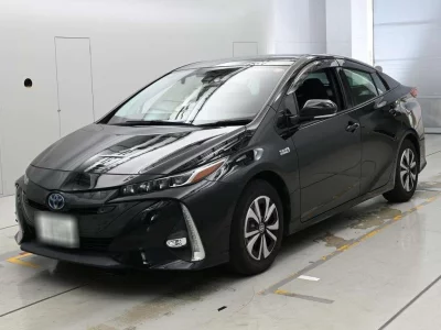 TOYOTA PRIUS PHV
