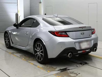 TOYOTA GR86