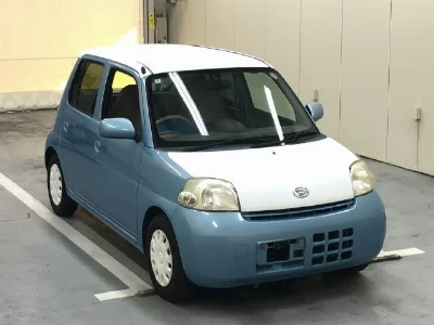 DAIHATSU ESSE