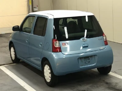 DAIHATSU ESSE