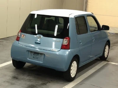 DAIHATSU ESSE