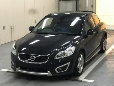 VOLVO C30