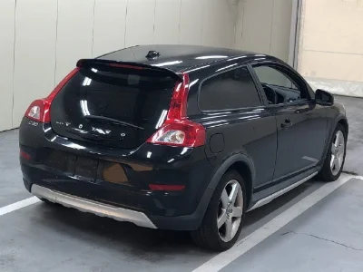 VOLVO C30