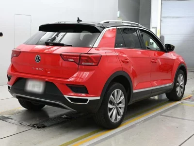 VOLKSWAGEN T-ROC