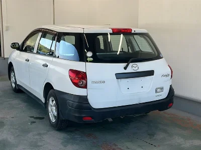 MAZDA FAMILIA VAN