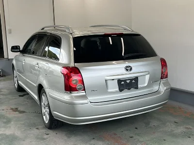 TOYOTA AVENSIS WAGON