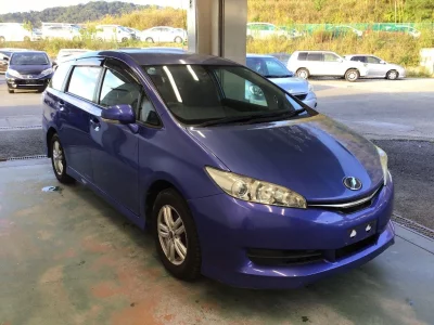 TOYOTA WISH