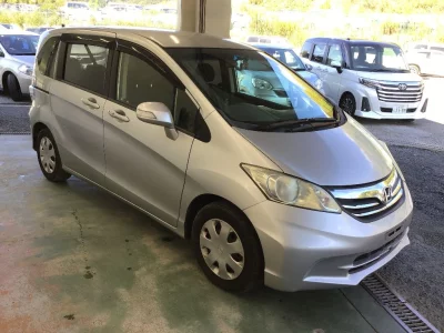 HONDA FREED