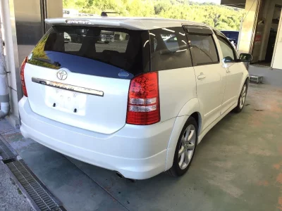 TOYOTA WISH