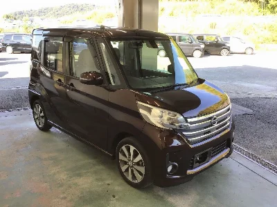 NISSAN DAYZ ROOX