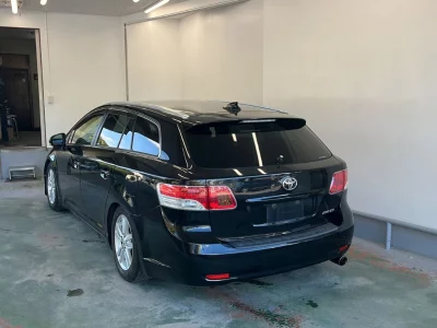 TOYOTA AVENSIS WAGON