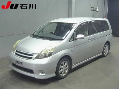 TOYOTA ISIS