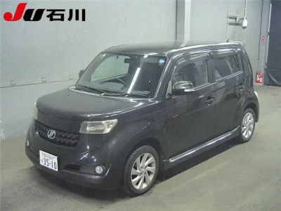 TOYOTA BB