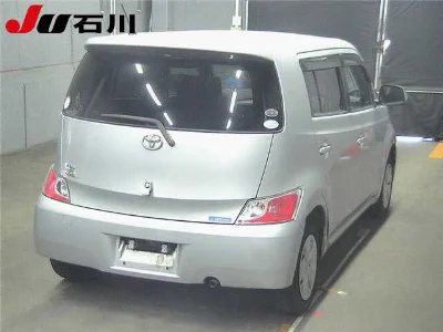 TOYOTA BB
