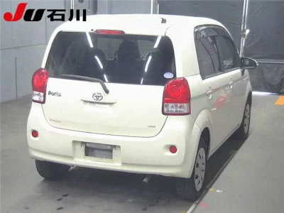 TOYOTA PORTE