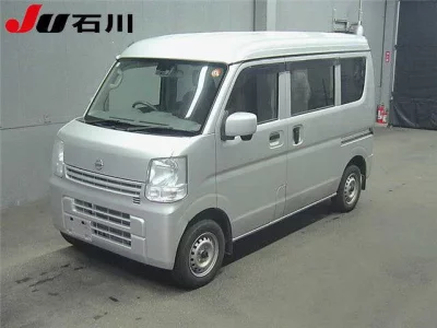 NISSAN CLIPPER VAN