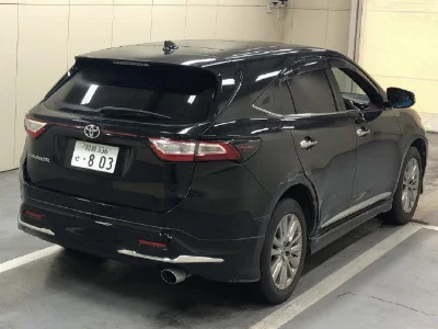 TOYOTA HARRIER