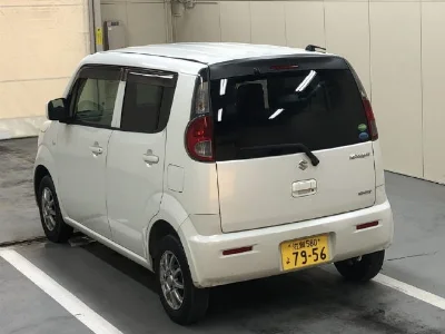 SUZUKI MRWAGON