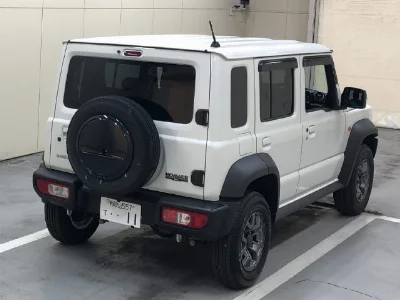 SUZUKI JIMNY NOMADE