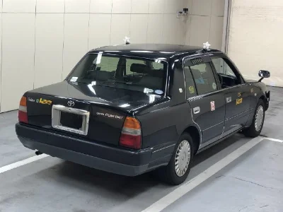 TOYOTA CROWN COMFORT