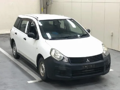 MITSUBISHI LANCER VAN