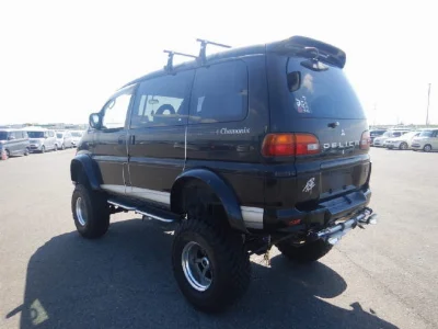 MITSUBISHI DELICA