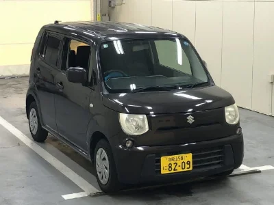 SUZUKI MRWAGON