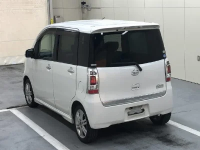 DAIHATSU TANTO EXE