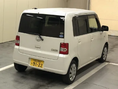 DAIHATSU MOVE CONTE