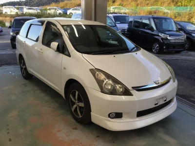 TOYOTA WISH