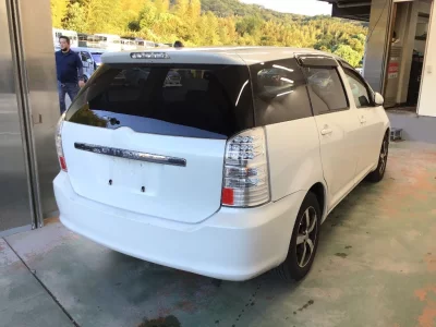 TOYOTA WISH