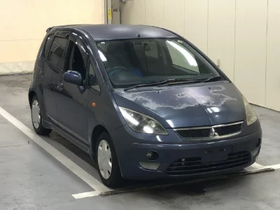 MITSUBISHI COLT