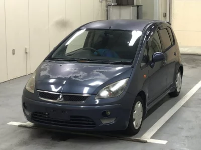 MITSUBISHI COLT