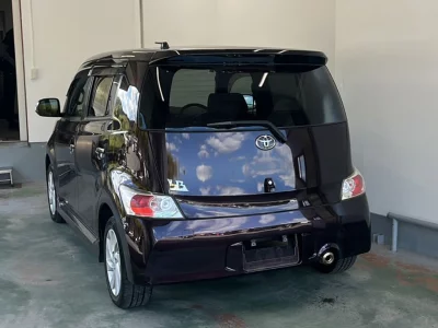 TOYOTA BB
